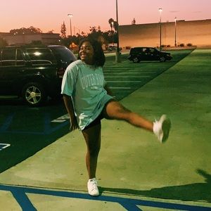 Meet your Posher, Evelyn